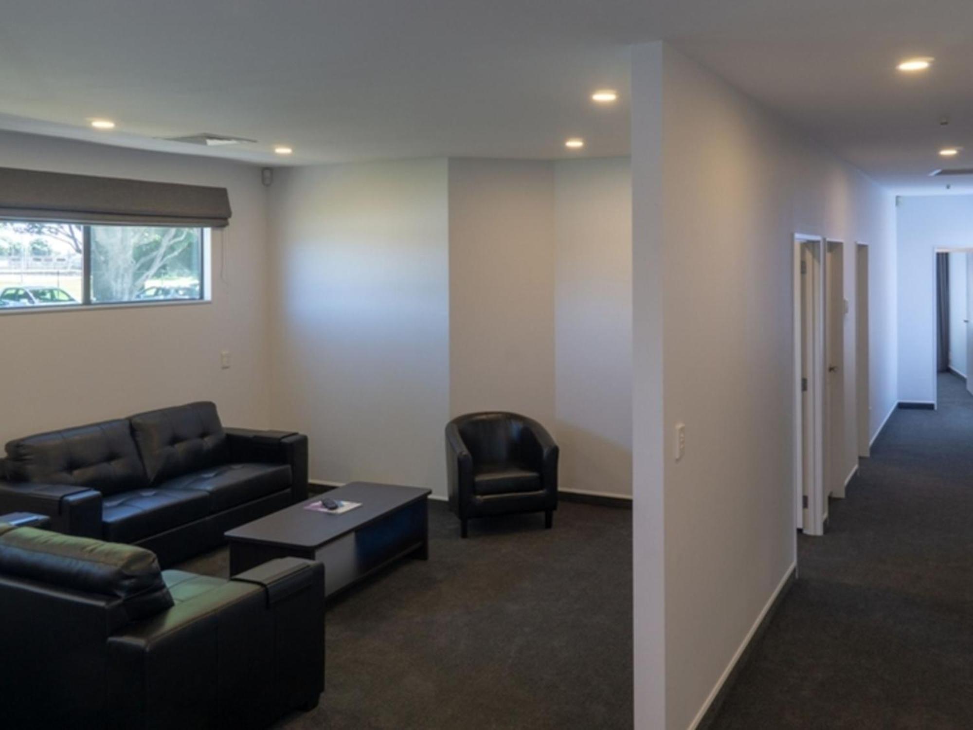 Durham Court Motor Inn Tauranga Exterior photo