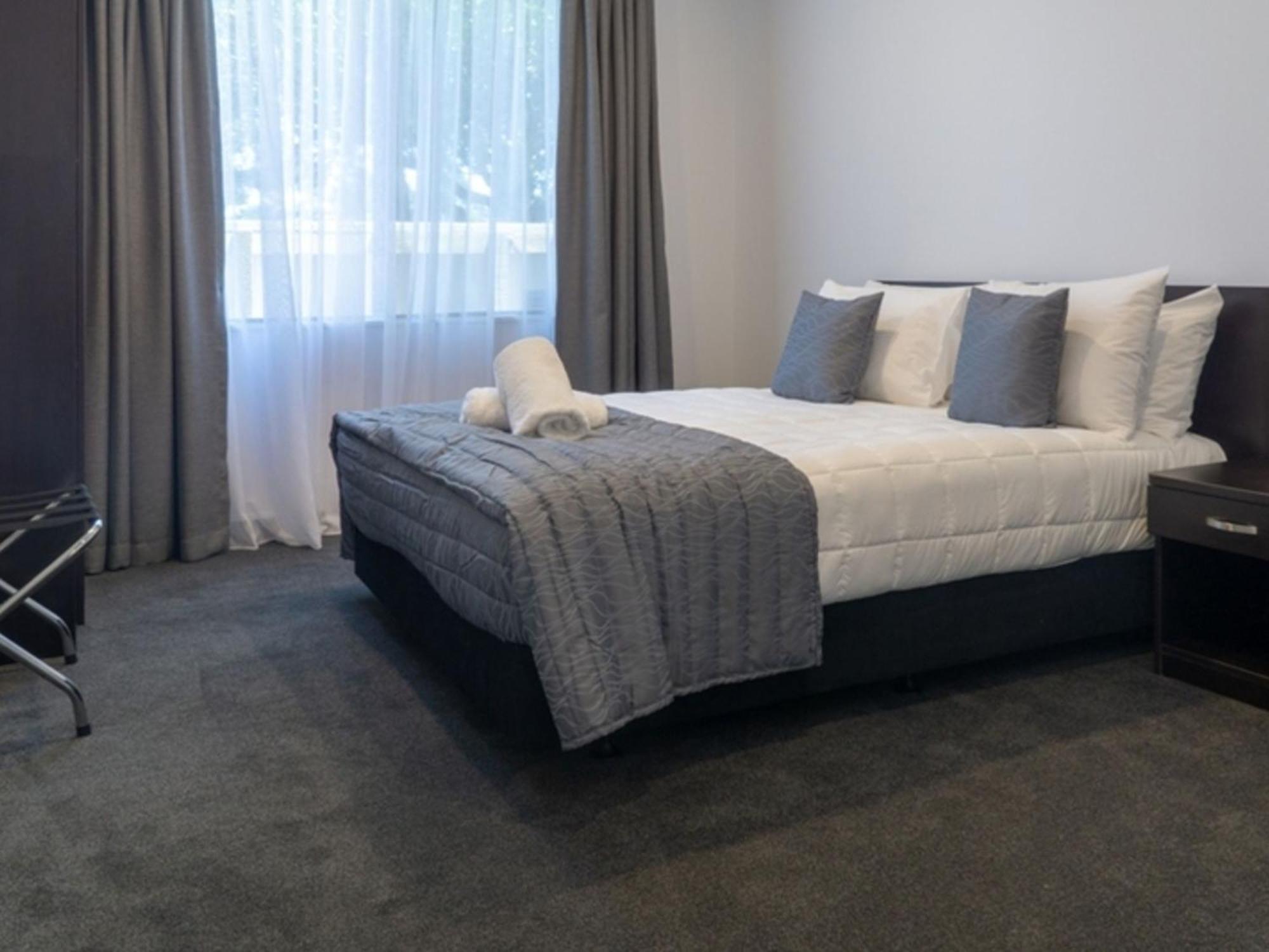 Durham Court Motor Inn Tauranga Exterior photo