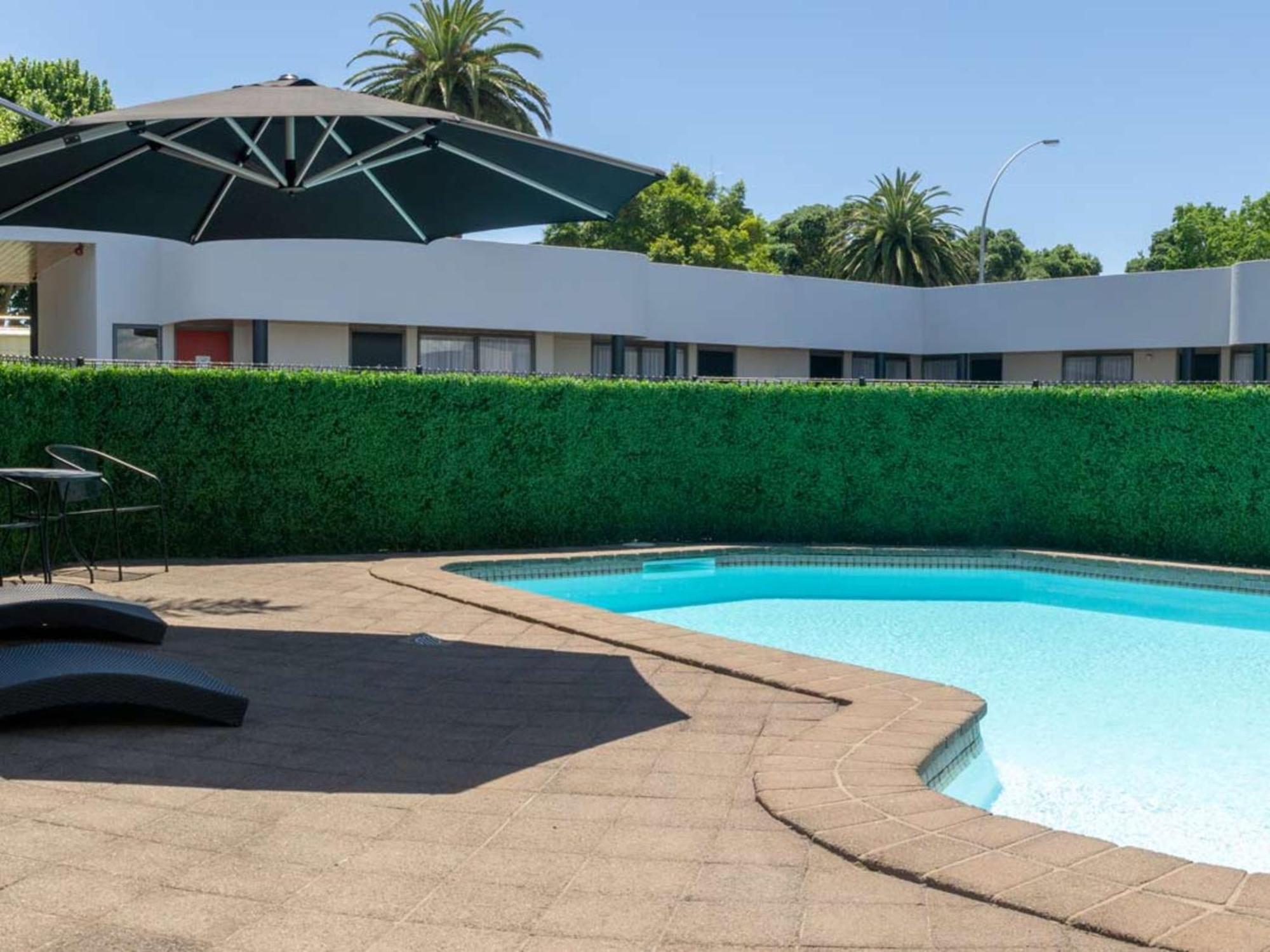 Durham Court Motor Inn Tauranga Exterior photo