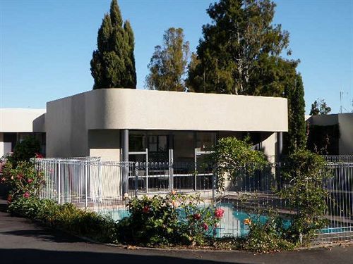 Durham Court Motor Inn Tauranga Exterior photo