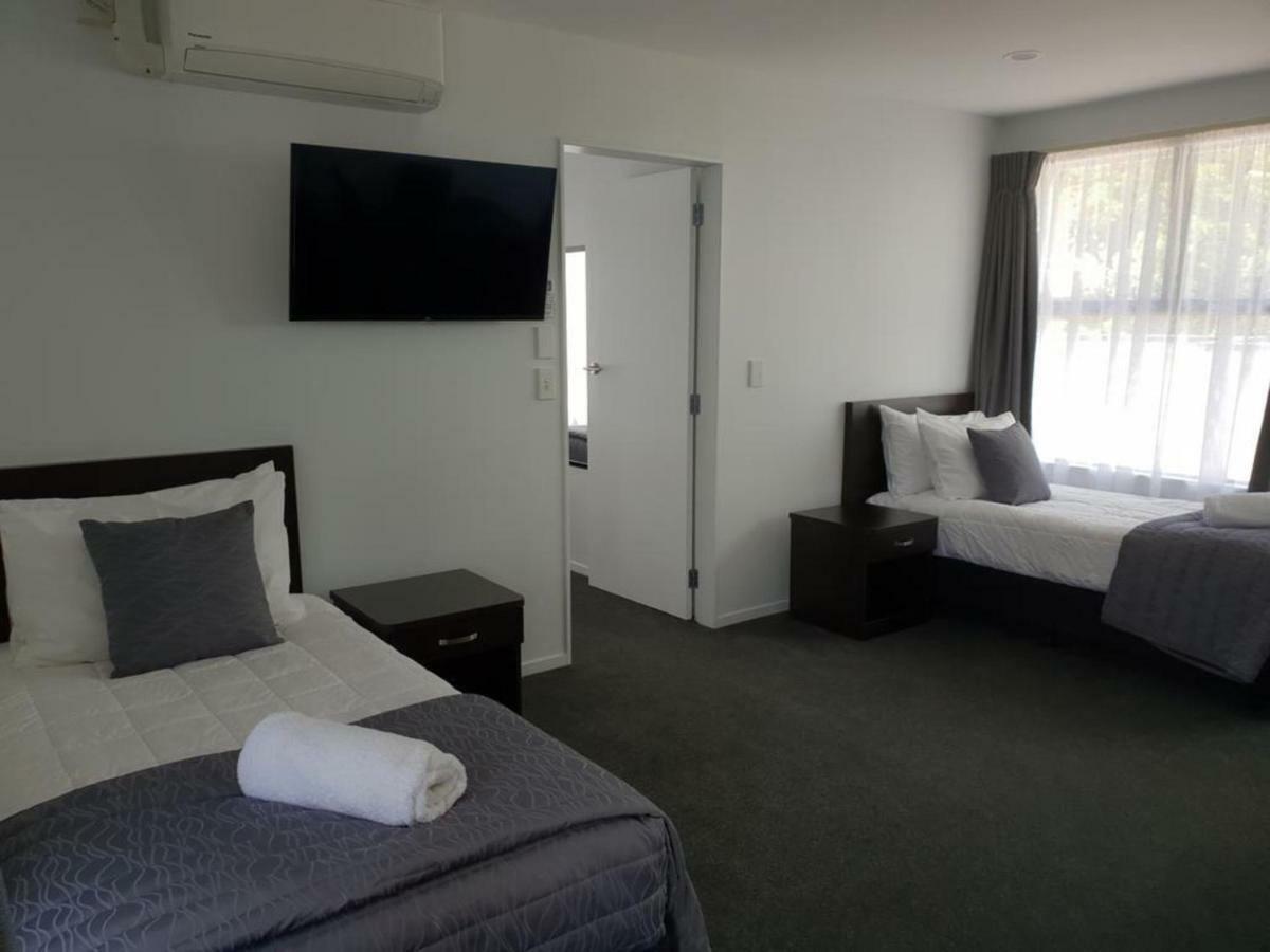 Durham Court Motor Inn Tauranga Exterior photo