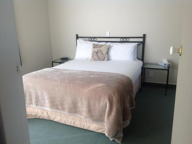 Durham Court Motor Inn Tauranga Exterior photo